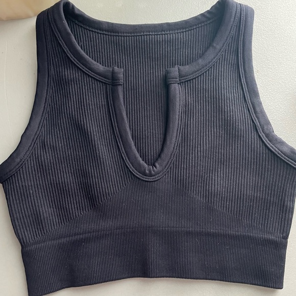 Women's Sports Bra Crop Top Small Black Ribbed Wireless Workout Activewe… - Picture 2 of 3